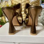 Mata Shoes NEW Bronze Heels Photo 8