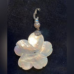 Pendant Flower, faux‎ mother of pearl with pave diamonds and blue sapphire Photo 2
