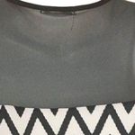 Blu Planet sleeveless blouse black white chevron mesh lightweight casual top S Photo 4