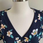 Elodie  floral short sleeve blouse size
XS. Photo 7