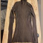 INC International Concepts | Grey Ribbed Turtleneck 76% Silk
24% Nylon Gray Photo 0