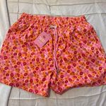 Strawberry Milkmob  Peach Pit Short Photo 0