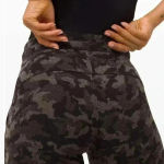 Lululemon  camo joggers size 2 Photo 1