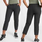 Athleta Women’s Stellar Straight Leg Pants Cropped Work Travel in Black 6 Photo 1