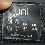 Üni Women’s Size 7 Perform Low Tan (Sand) Shoes Photo 3