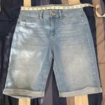 D. Jeans NWT  Women's Blue Stretchy Denim Bermuda Shorts Photo 5