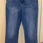 Judy Blue High-Rise Non-Distressed Boyfriend Fit Jeans
- size 1/25 Photo 0