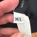 Onzie  Flow Bike Shorts Workout size M/L Photo 3