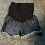 2 for $10 or $15 Maternity shorts Size undefined Photo 0