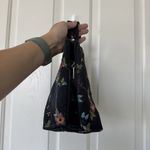 Neiman Marcus Vintage Collection Embroidered Travel Toiletry Bag Make Up Case Photo 9