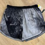 Nike NWT Trail Womens Repel Mid Rise Running Shorts Photo 0