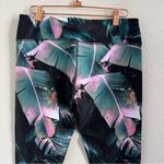 Fabletics NWT Powerhold Oabr Leaf Green Pink Active Pants Medium Photo 4
