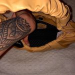 Olivia and Kate shoulder bag In color mustard NWT Yellow Photo 4