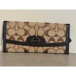 Coach  Trifold Wallet Khaki/Brown Signature‎ like new Photo 3