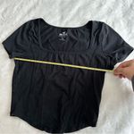 Hollister  Black Baby Tee Women’s Size Medium Photo 2