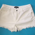 Missguided  Women's White Frayed Hem Shorts Size 8 Photo 0