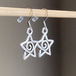Handmade funky grunge y2k simple swirl star earrings 🌟🌀 Photo 3