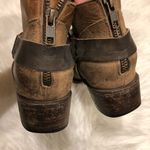 FREEBIRD by Steven FB-Phlow Distressed Booties 7M Photo 3