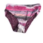 Nike  reversible swim bottoms size medium Photo 7