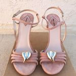 Aperlai NEW  women’s brooch accent suede ankle strap sandal IT 38.5 US 8.5 Photo 3