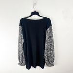 Suzanne Betro Weekend Black Gray Long Animal Print Sleeves Ribbed Top Size 1X Photo 1