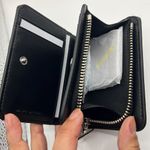 Marc Jacobs  black bifold womens wallet Photo 2