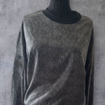Nine West New  active long sleeve sweater size M Photo 0