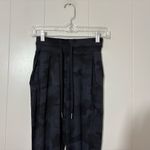 Lululemon Ready To Rulu Jogger Black Gray Camo Size 0 Photo 4