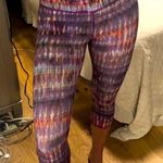 Alo Yoga  purple airbrush cropped leggings Photo 1