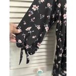 PaperMoon  Black/Purple Floral 3/4 Tie Sleeve Zip Back Blouse Size‎ L High/Low Photo 2