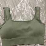 Amazon  Sports Bra  Photo 0