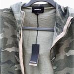 Revolve Monrow Urban Zip Up Sweater in Olive Camo Green Size M Medium NWT Photo 5