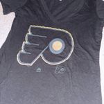 Philadelphia Flyers Women's v neck shirt Black Size M Photo 1
