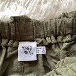 Princess Polly Miami Logic linen shorts in khaki Photo 3
