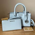 Michael Kors Set Photo 0