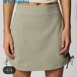 Columbia New  Women’s All Seasons Ruched Skort Khaki Tusk Color Size Small NWT Photo 1