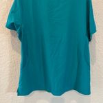 AUW Scrub top Photo 1