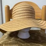 Time and Tru Straw Brim Hat One Size Vacation Resortwear Holiday Coconut Girl Brown Photo 0