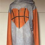 Heart shaped basket ball on a hoodie. Women’s XL Photo 5