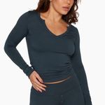 Set Active Sleep Henley Flare Pants Photo 0