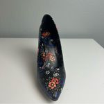Nine West  Garisono black floral pointed toe high heels size 7 1/2 Photo 14