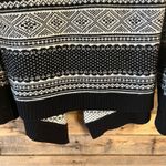 Cambridge Dry‎ Goods Black And White Cardigan Size Medium Photo 6