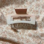 Boutique Hair Clip Photo 1