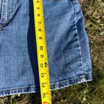 Wrangler Blues Denim Jean Shorts Women's Size 12 High Waist Classic Hem Blue Photo 2