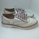 Catisa Vintage Cream and light brogues with silver and pink rhinestones Size 7.5 White Photo 3