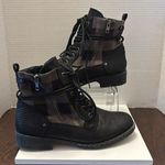 Very G  Black and Gray Ankle Boots Photo 2