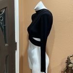 De Lacy  black crop top Photo 5