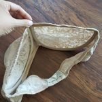 Wacoal  Nude Chic Feminine Quiet Luxury Floral Lacey Convertible Bra Size 36DD Photo 3