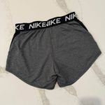 Nike Dri-Fit Athletic Performance Shorts Logo Waistband Womens Medium Gray/Black Photo 4