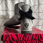 NFL Las Vegas Raiders Cuce Women's Low Team Ribbon Boots Photo 4